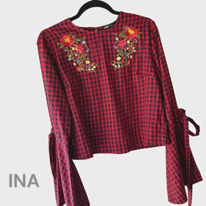 INA | NWOT | BELL SLEEVE EMBROIDERED FLORAL BLUE RED CHECK TOP | SIZE: MEDIUM
